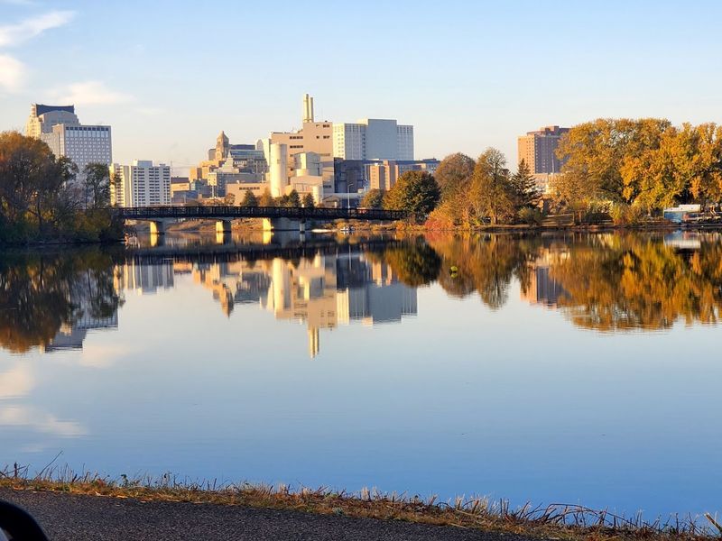Why Retirees Keep Choosing Rochester Over Bigger Cities Why Retirees Keep Choosing Rochester Over Bigger Cities