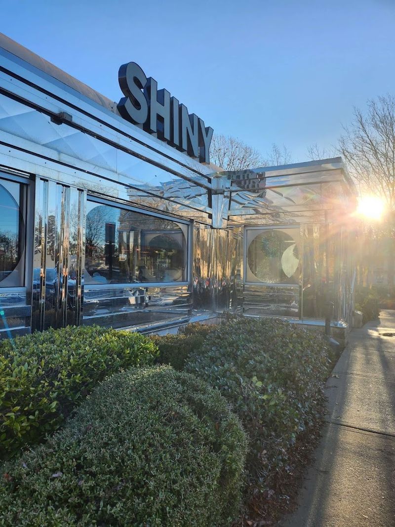 Why The Shiny Diner Keeps Bringing People Back Why The Shiny Diner Keeps Bringing People Back