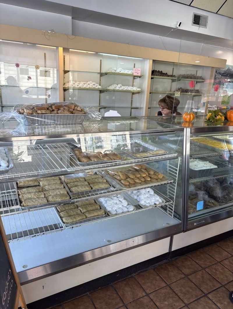 Why This Bakery Has Earned Its Loyal Following Why This Bakery Has Earned Its Loyal Following