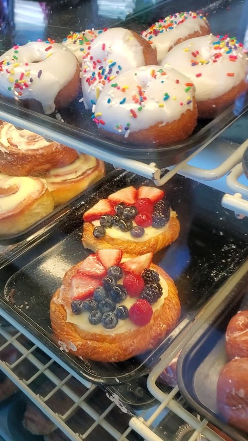 Why This Bakery Keeps Drawing People Back