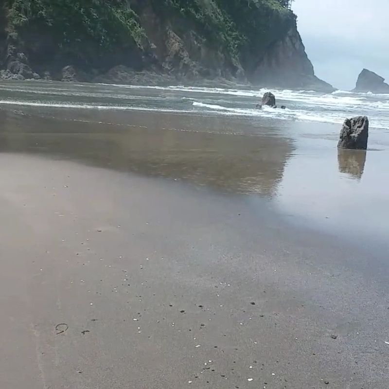 Why This Beach Stays With You Why This Beach Stays With You
