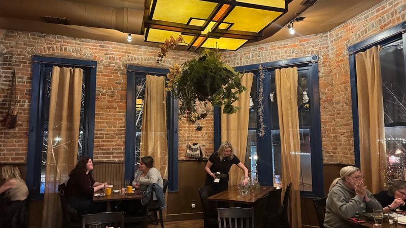 Why This Restaurant Keeps Pulling People Back