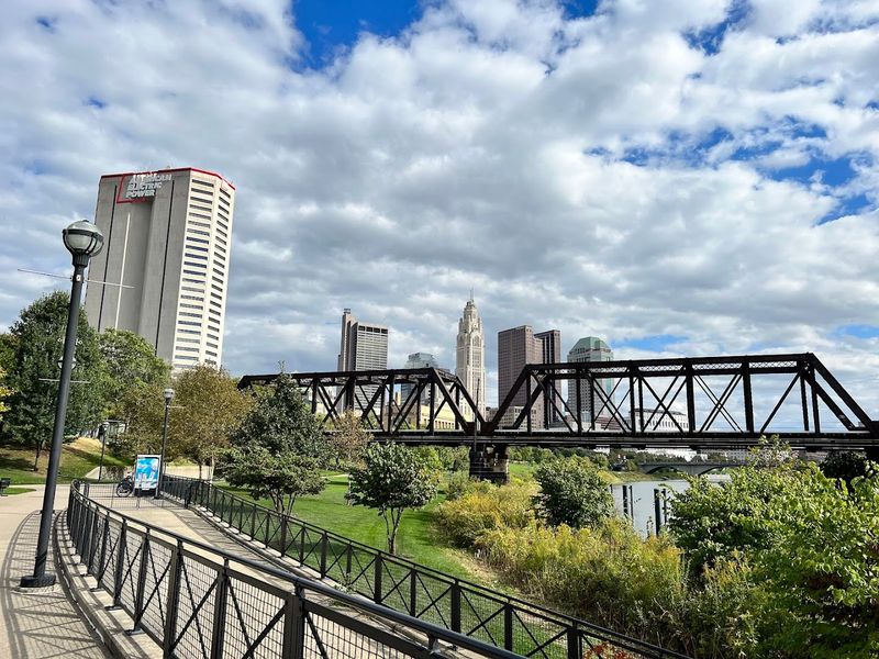 Why This Riverfront Walk Sticks With You Long After You Leave Why This Riverfront Walk Sticks With You Long After You Leave