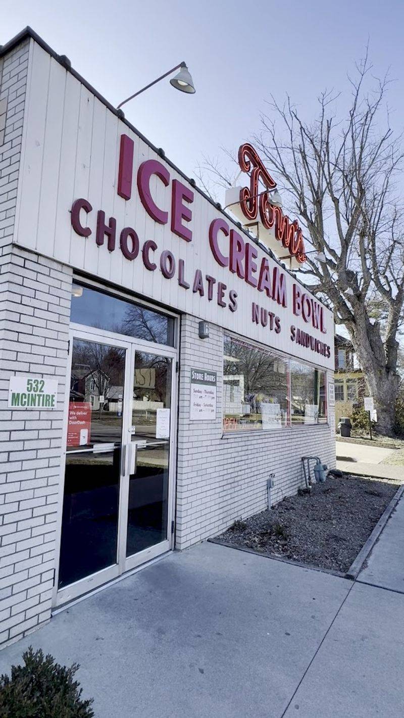 Why Tom's Belongs on Your Ohio Road Trip List