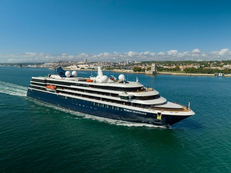 World Traveller - Atlas Ocean Voyages