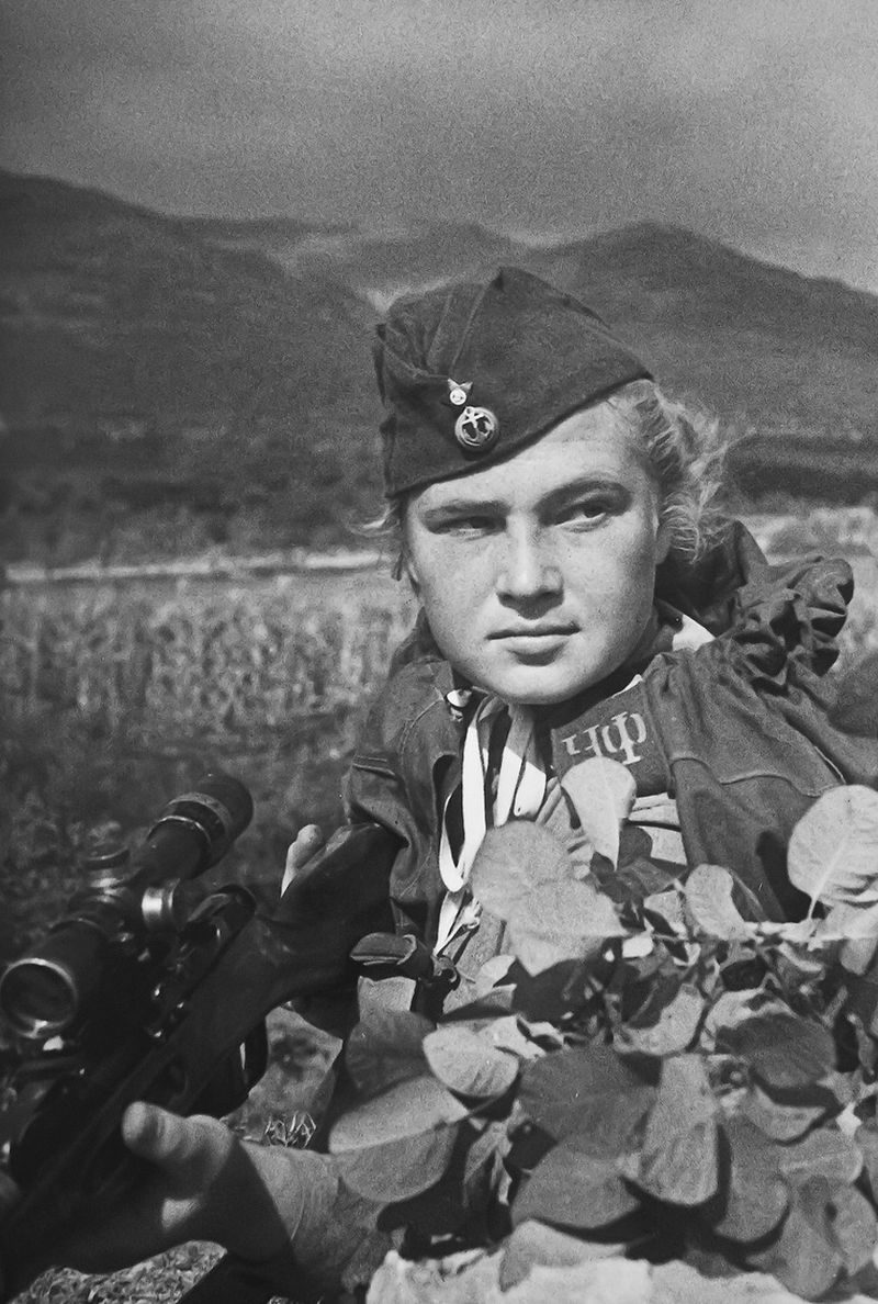 Yelizaveta Mironova Yelizaveta Mironova