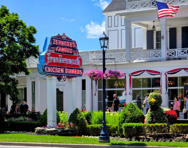 Zehnder's Of Frankenmuth, Frankenmuth, Michigan Zehnder's Of Frankenmuth, Frankenmuth, Michigan