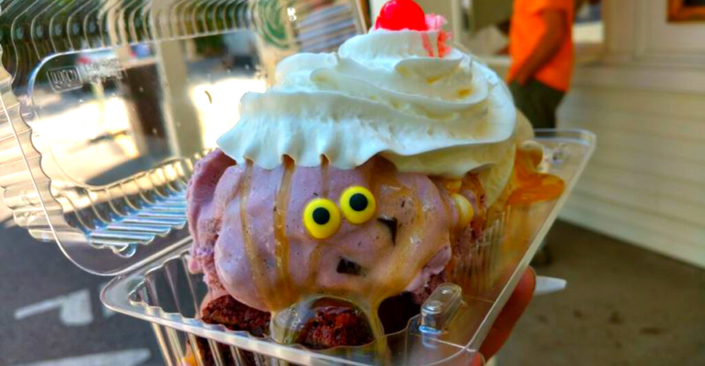 12 New Hampshire Ice Cream Shops Perfect for a Summer Road Trip