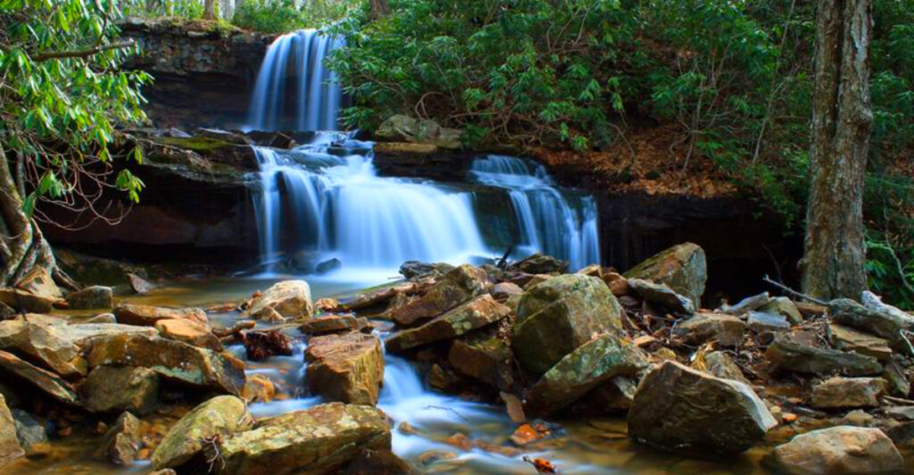 13 Beautiful Pennsylvania Waterfalls You Can See Without a Hike