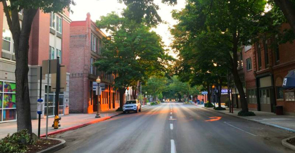 13 Idaho Towns With Surprisingly Great Food Scenes