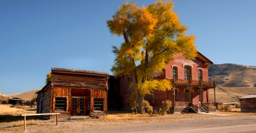 13 Montana Places That Feel Like a Real-Life Western Movie