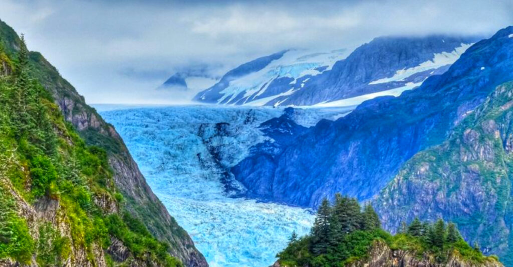 13 Stunning Travel Regions Carved by Glaciers and Ice Ages
