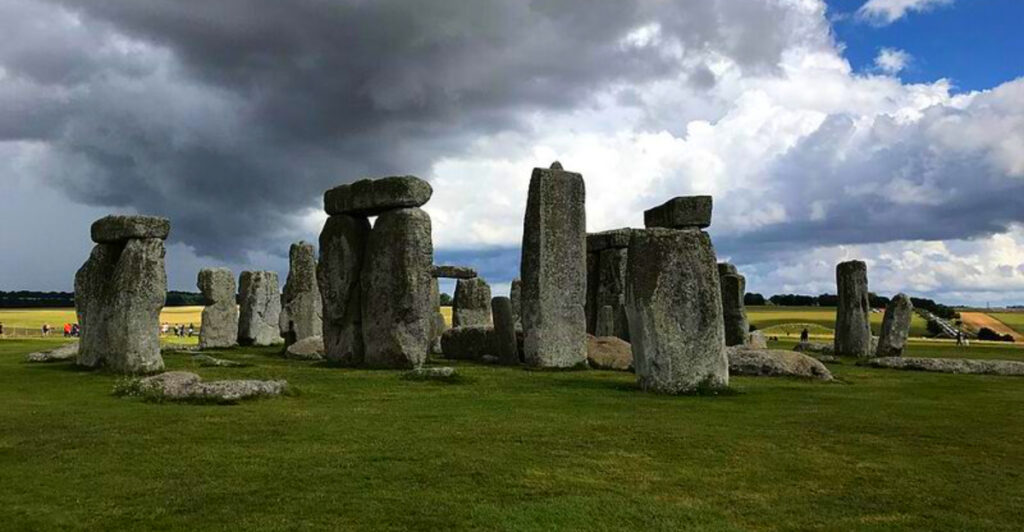 13 Theories About Stonehenge That Refuse to Die