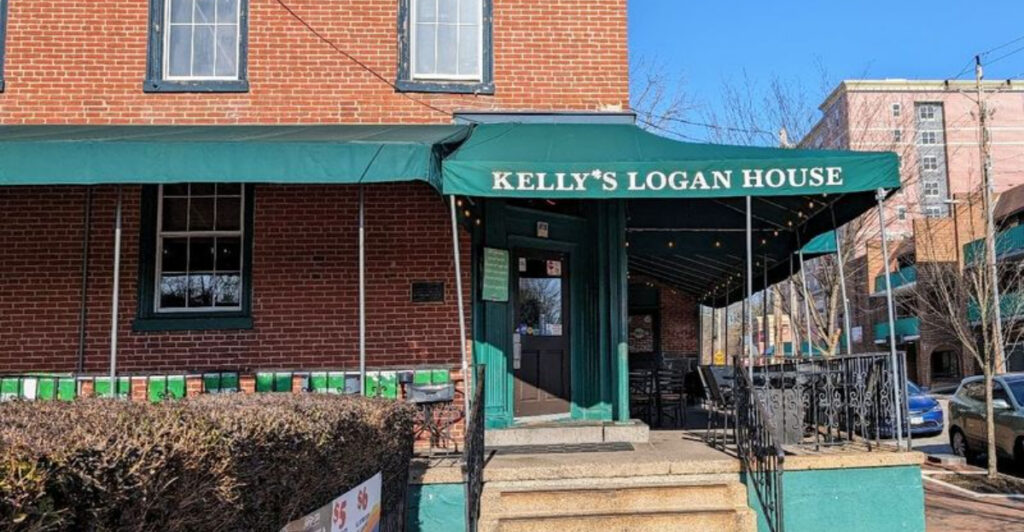 14 Family-Owned Delaware Restaurants That Have Been Around for Generations