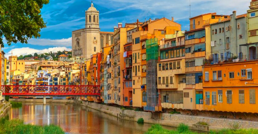 15 Cities That Feel Like Hidden Versions of Famous Destinations