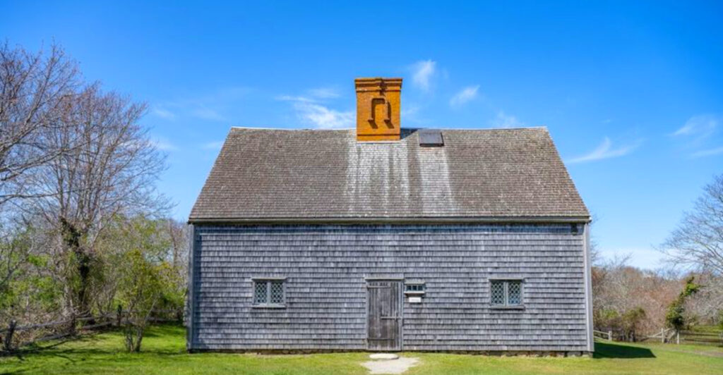 15 Oldest Houses in the U.S. That Still Stand