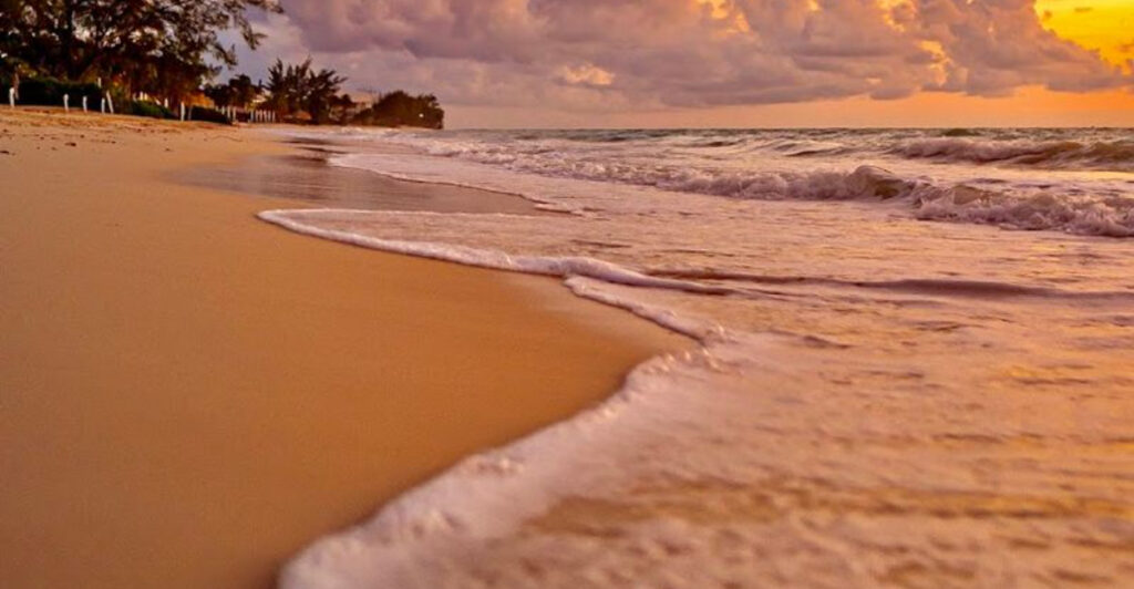 20 World-Famous Beaches That Belong on Every Bucket List