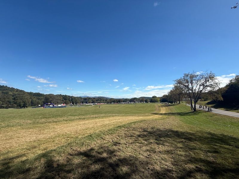 200 Acres Of Room To Breathe