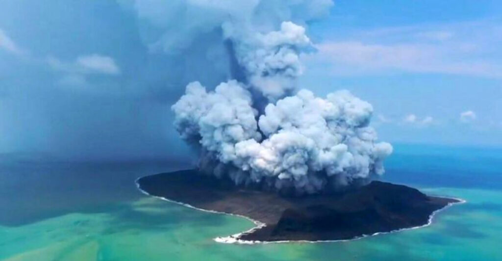 9 Lost Islands That Were Found Again Against All Odds