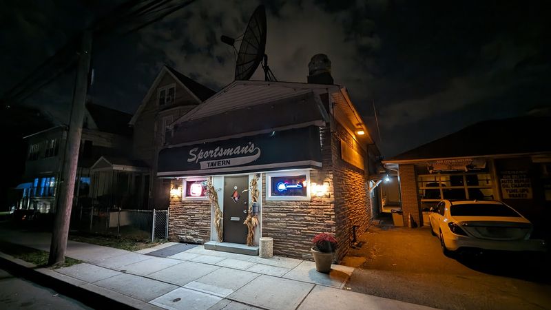 A Bar That Has Earned Its Reputation Over Decades A Bar That Has Earned Its Reputation Over Decades