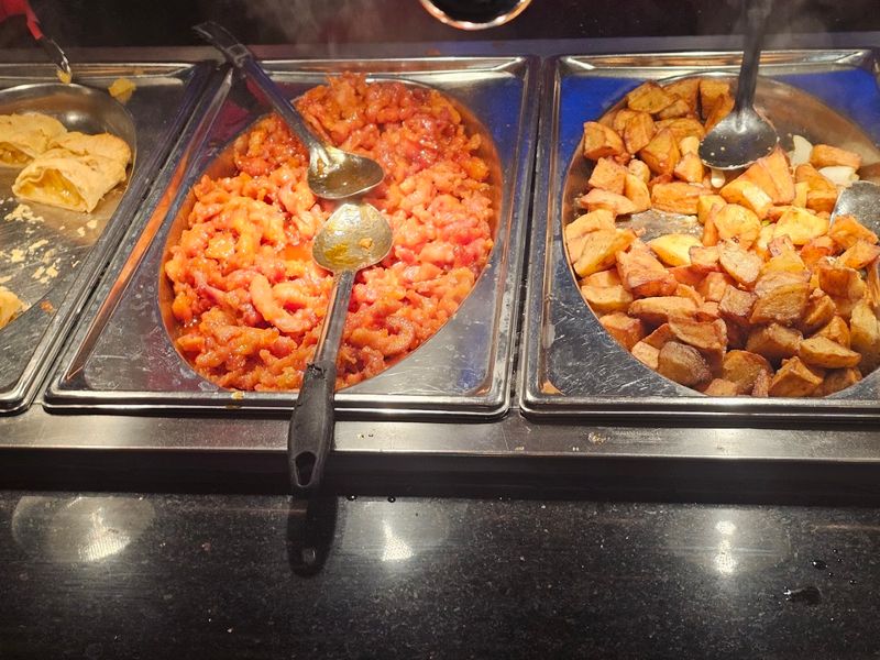 A Buffet That Actually Has Something for Everyone A Buffet That Actually Has Something for Everyone