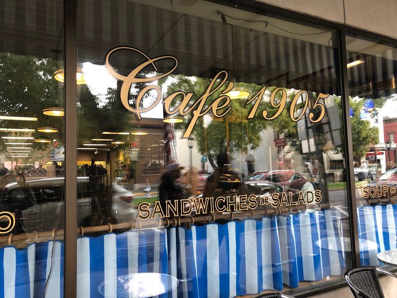 A Café Born from a Century of History A Café Born from a Century of History