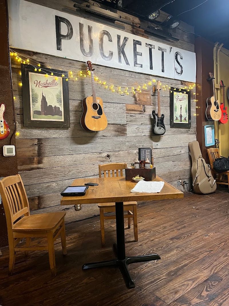 A Franklin Spot That Earns Its Reputation