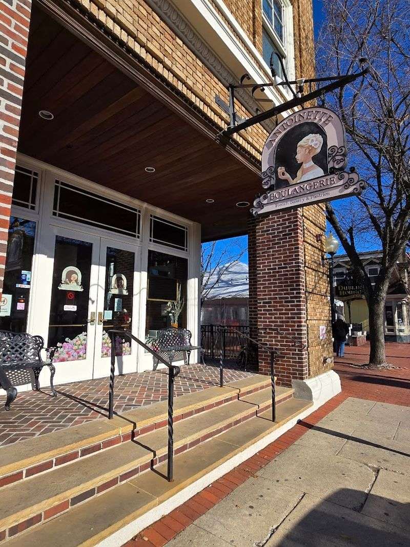 A French Bakery Right in the Heart of Red Bank A French Bakery Right in the Heart of Red Bank