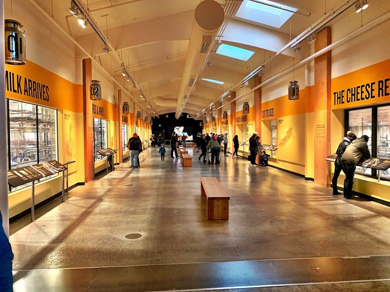 A History Rooted in Oregon Dairy Farming A History Rooted in Oregon Dairy Farming