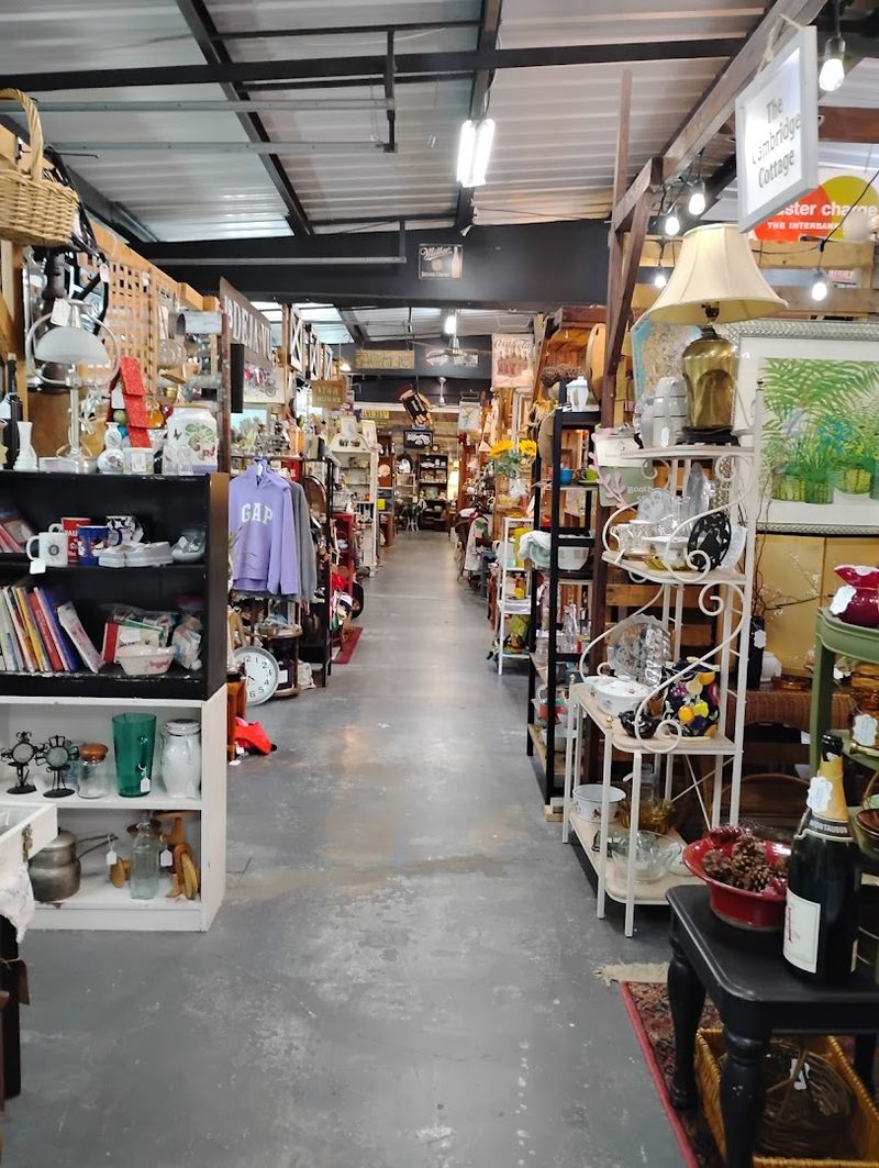 A Layout That Actually Makes Shopping Easy A Layout That Actually Makes Shopping Easy