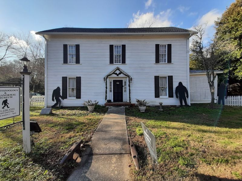 A One-of-a-Kind Address in a Quiet Town