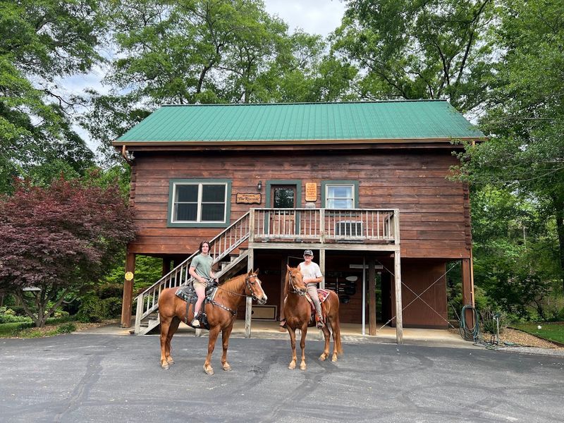A Peaceful Retreat Built for Families A Peaceful Retreat Built for Families
