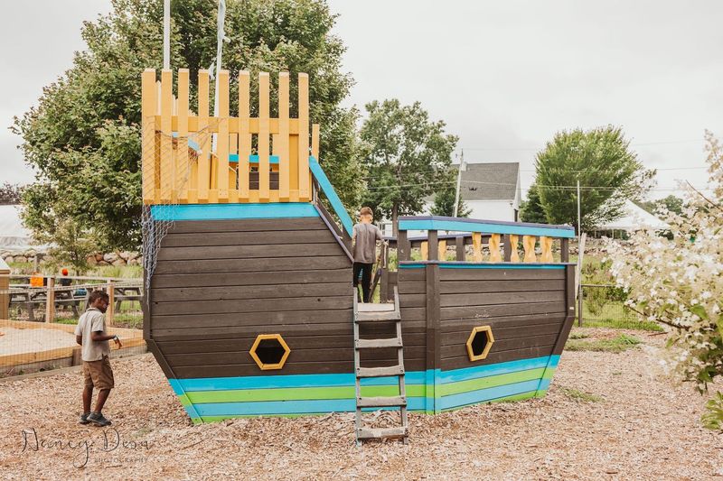 A Playground That Keeps the Kids Entertained A Playground That Keeps the Kids Entertained