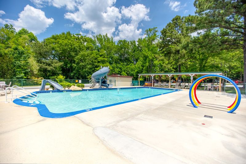 A Pool Setup Worth the Trip on Its Own A Pool Setup Worth the Trip on Its Own