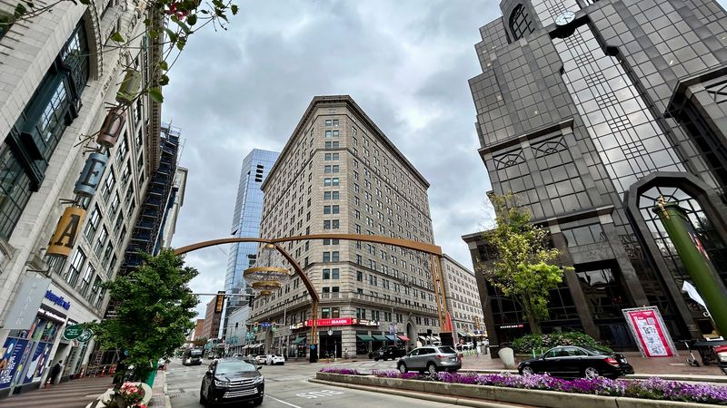A Record-Breaking Landmark Above Euclid Avenue A Record-Breaking Landmark Above Euclid Avenue