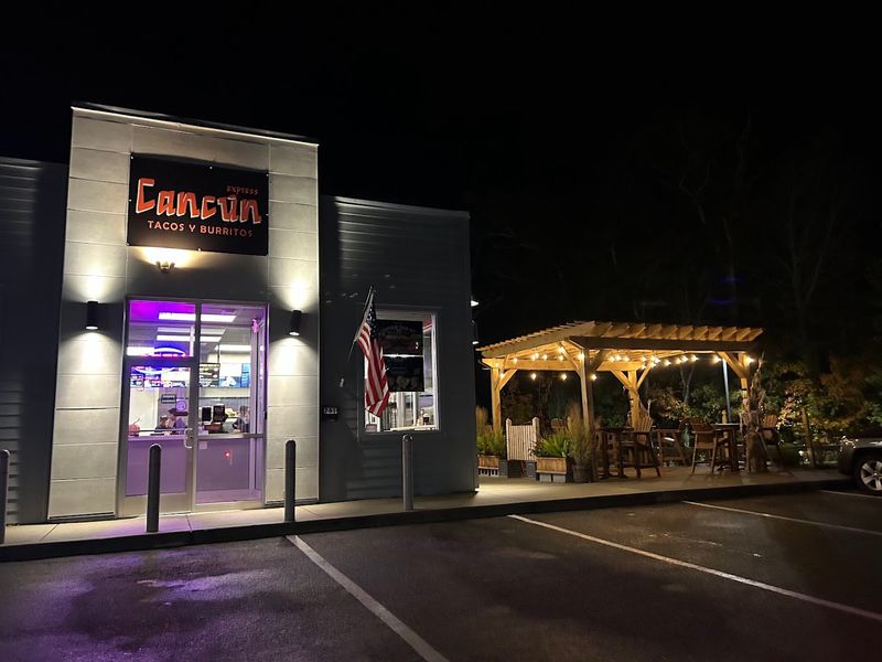 A Spot That Has Found Its Regulars Fast