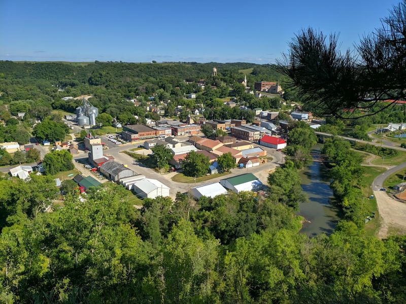 A Town Carved Into the Bluffs A Town Carved Into the Bluffs