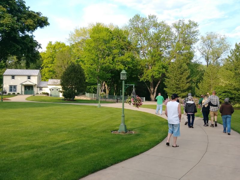Accessibility That Makes the Garden Work for Every Visitor