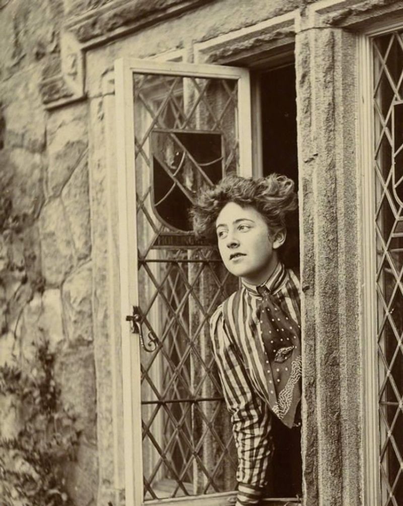 Agatha Christie, The Mystery Writer Missing for 11 Days