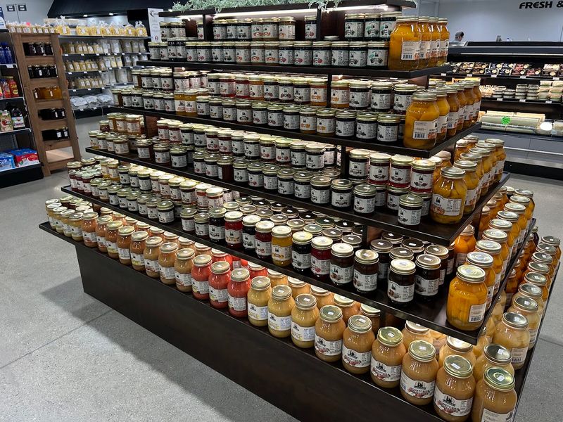 Amish Roots That Run Through Every Aisle Amish Roots That Run Through Every Aisle