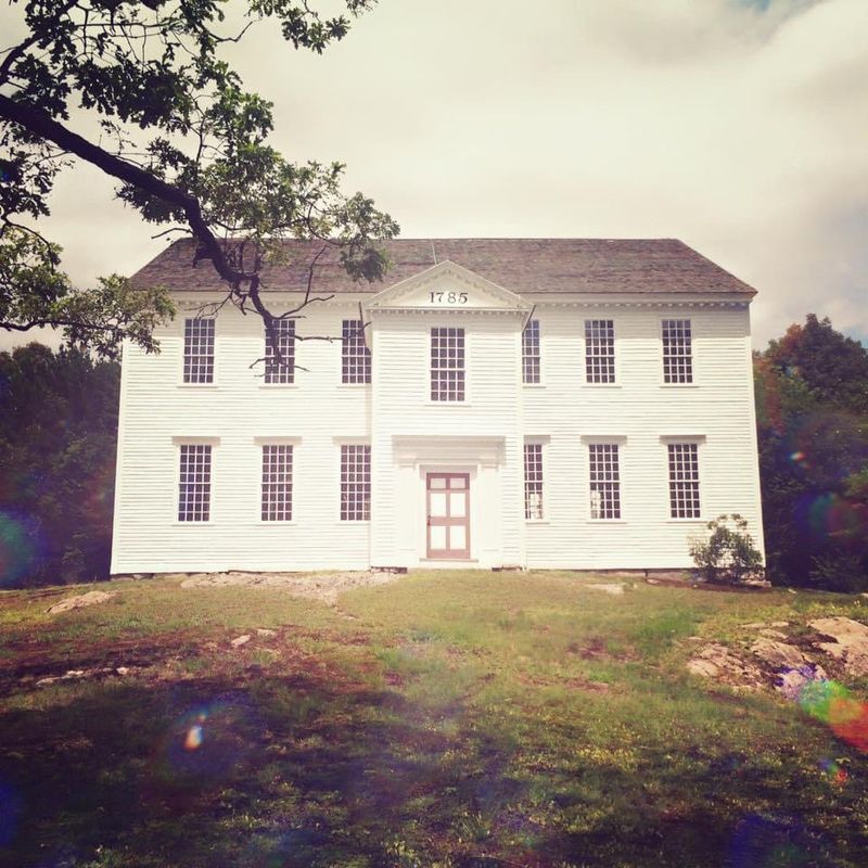 An Eighteenth-Century Interior Frozen in Time An Eighteenth-Century Interior Frozen in Time