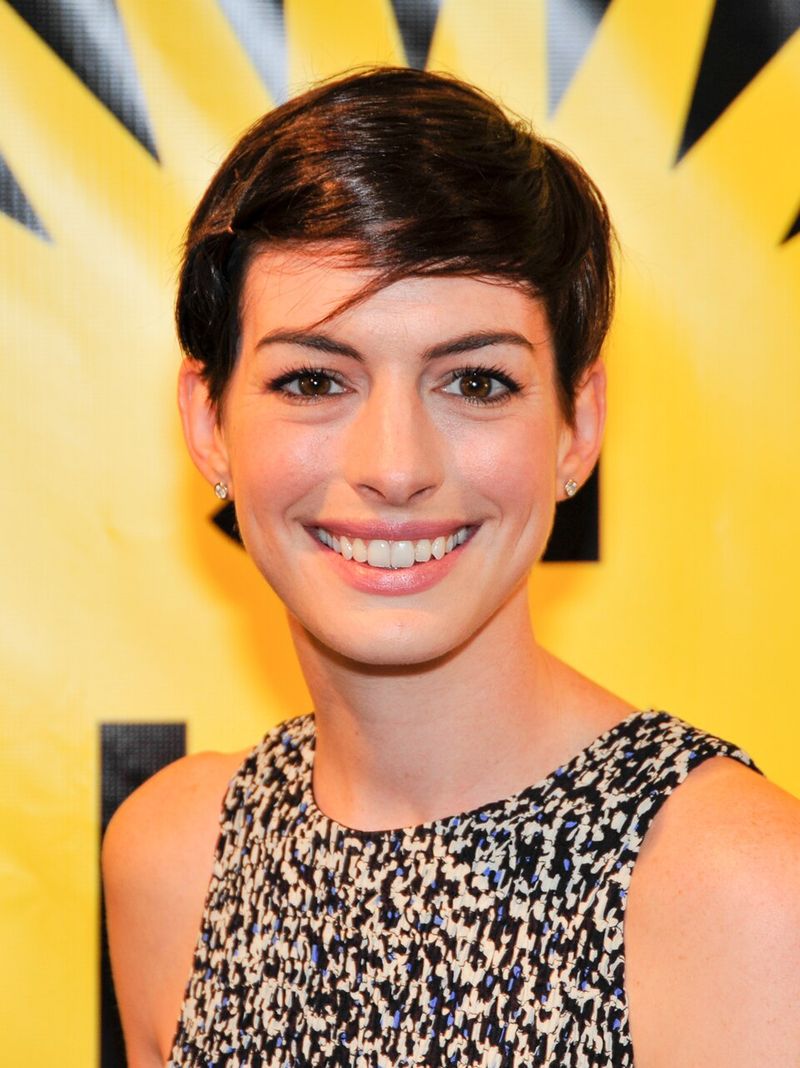 Anne Hathaway and Adam Shulman – 2 Sons