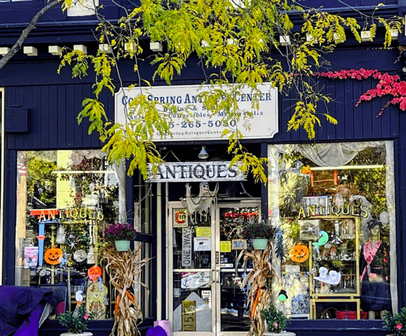 Antique Shopping Without the Big-City Markup Antique Shopping Without the Big-City Markup
