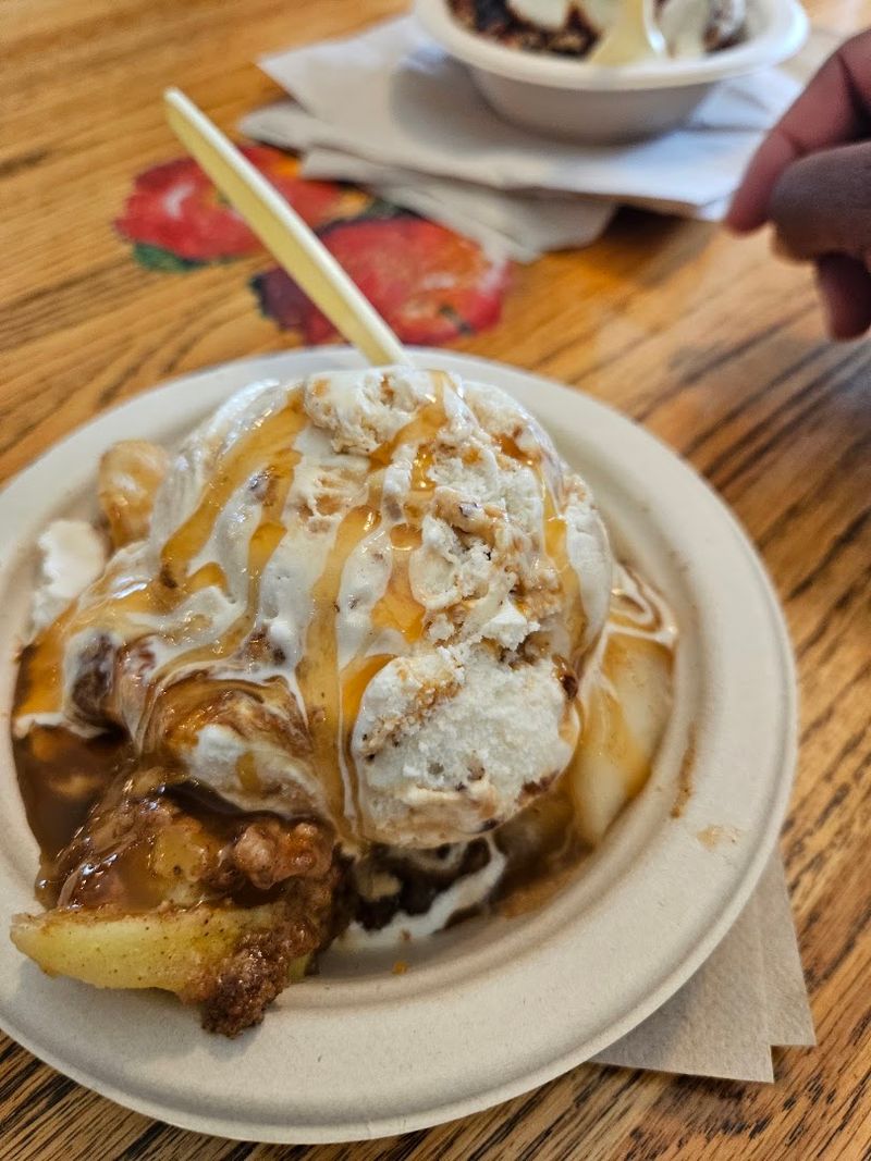 Apple Cobbler With Ice Cream: The Signature Pairing