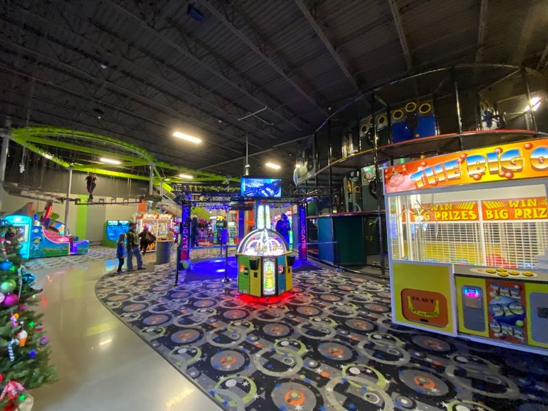 Arcade Games That Fill the Gaps Between Attractions Arcade Games That Fill the Gaps Between Attractions