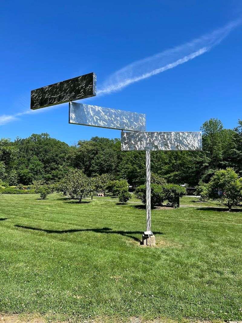 Art That Actually Moves: The Kinetic Sculpture You Have to See in Person Art That Actually Moves: The Kinetic Sculpture You Have to See in Person