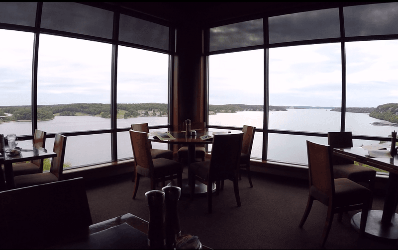 Baxter's Lakeside Grille, Lake Ozark, Missouri