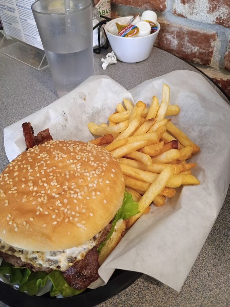 Beyond Pie: The Full Lunch Menu