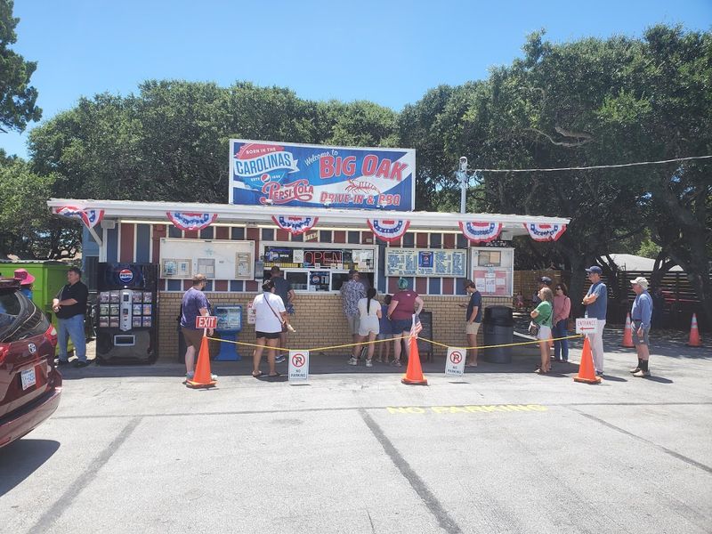 Big Oak Drive-In & Bar-B-Q — Salter Path, North Carolina