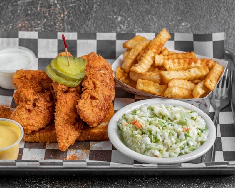 Big Shake's Hot Chicken & Fish, Franklin, Tennessee
